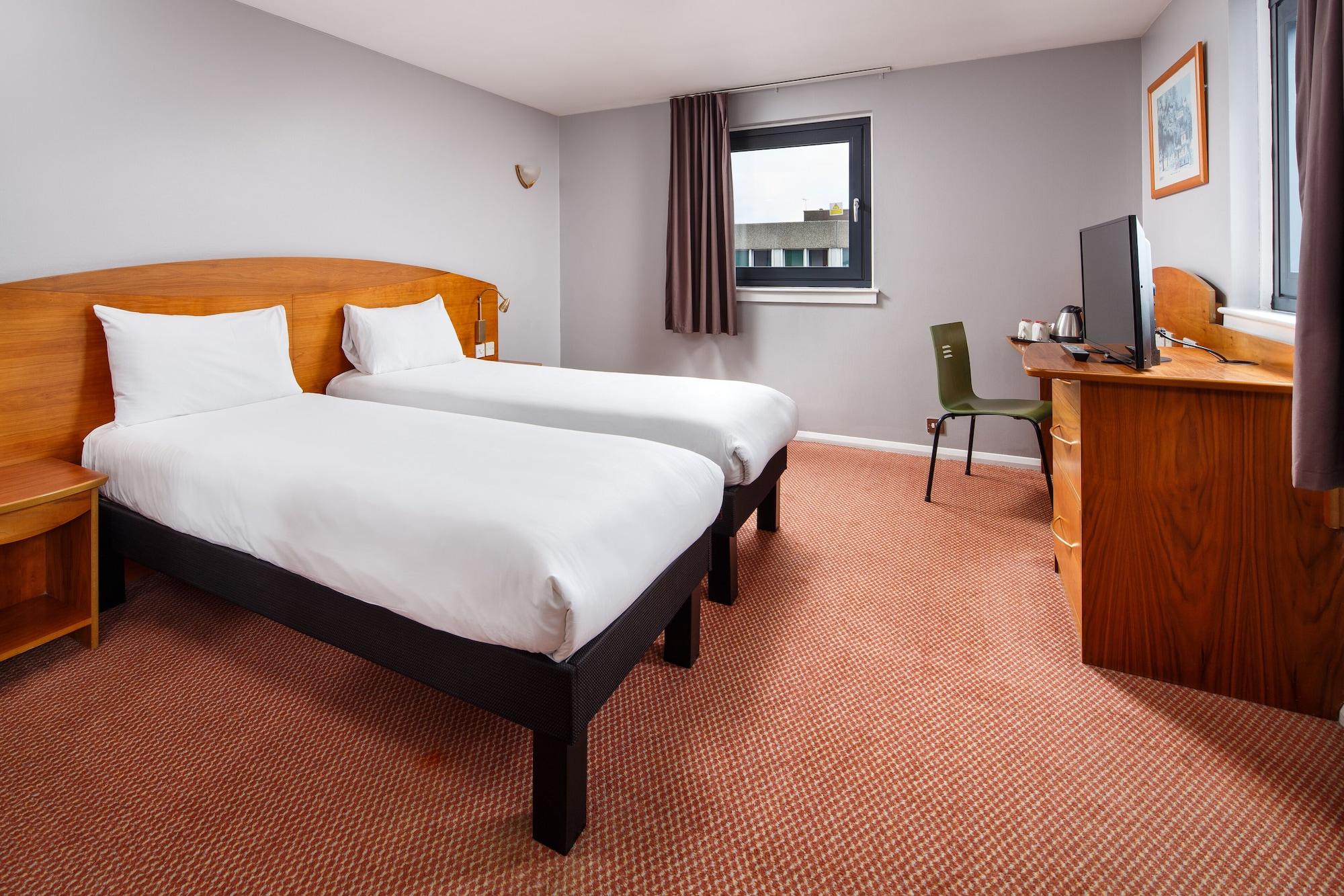 Ibis Hotel Northampton Centre Екстер'єр фото