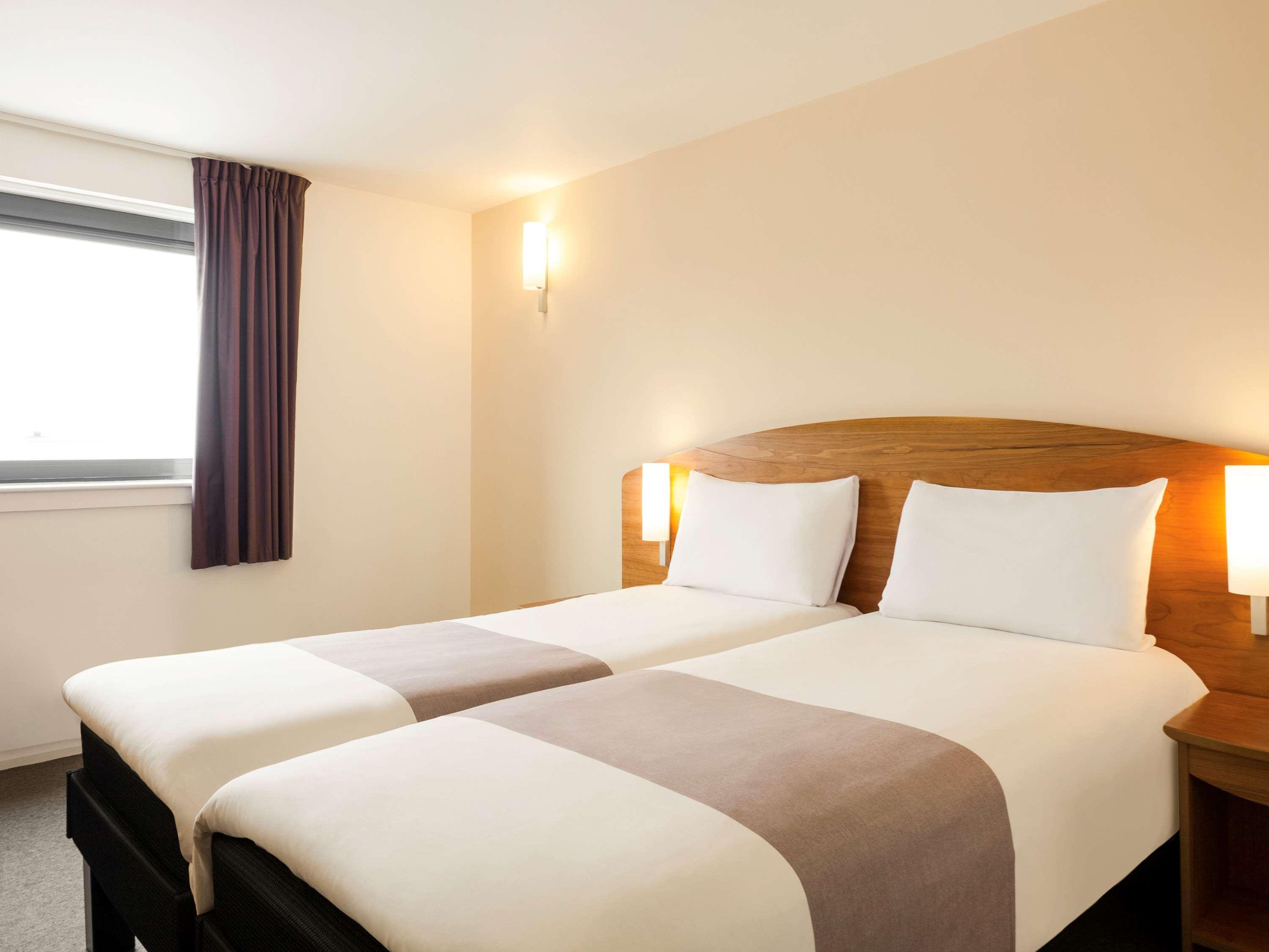 Ibis Hotel Northampton Centre Екстер'єр фото