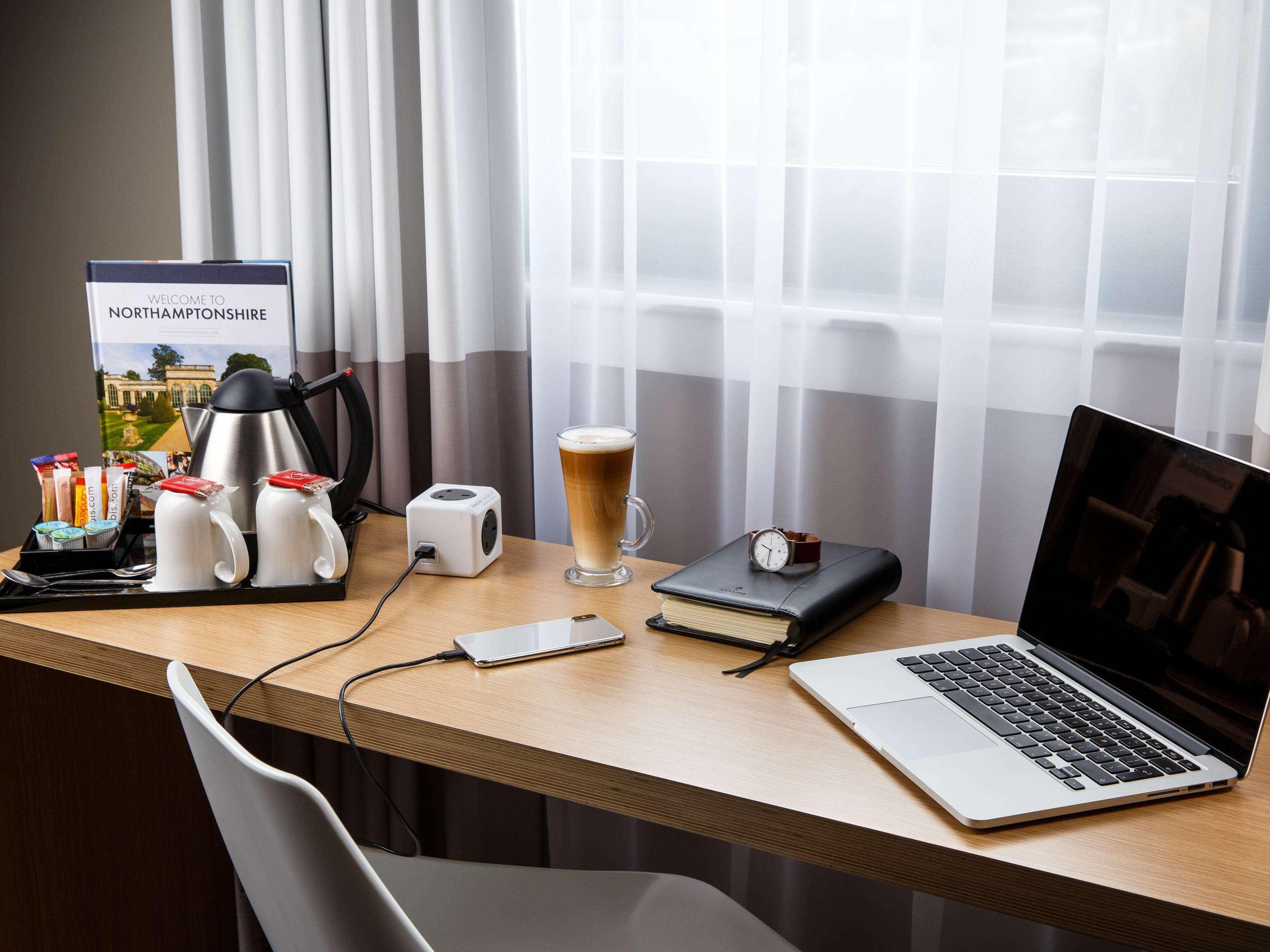 Ibis Hotel Northampton Centre Екстер'єр фото