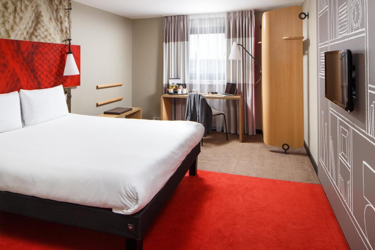 Ibis Hotel Northampton Centre Екстер'єр фото