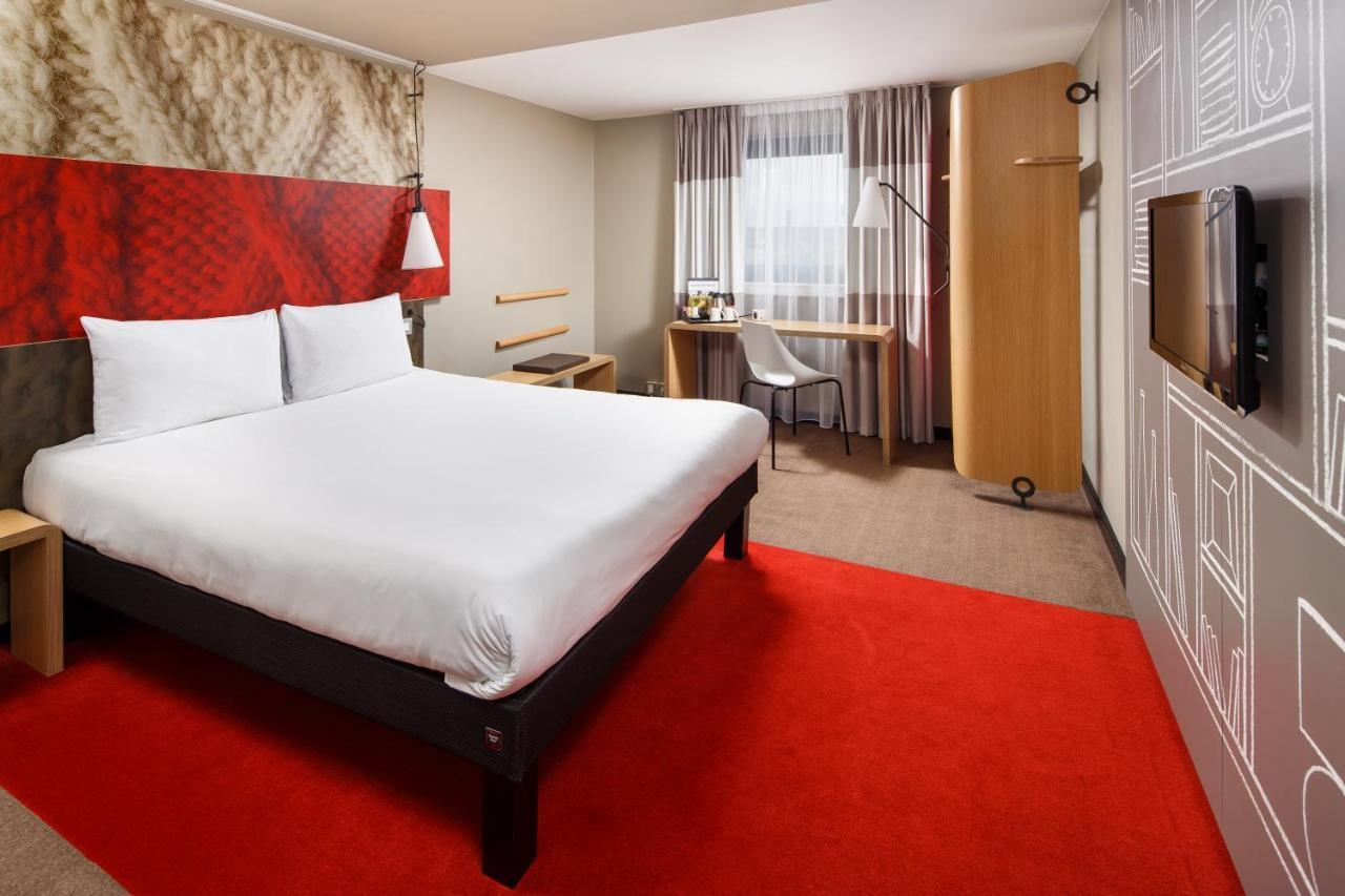 Ibis Hotel Northampton Centre Екстер'єр фото