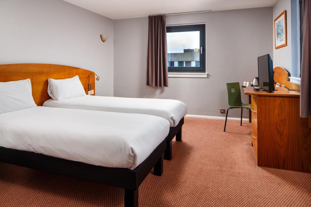 Ibis Hotel Northampton Centre Екстер'єр фото